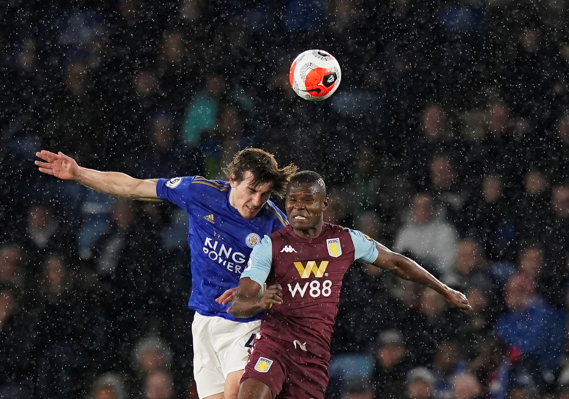 表现得沉着 表现得沉着